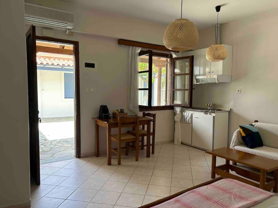 Cozy Studio In Skala, Agistri Daire Dış mekan fotoğraf